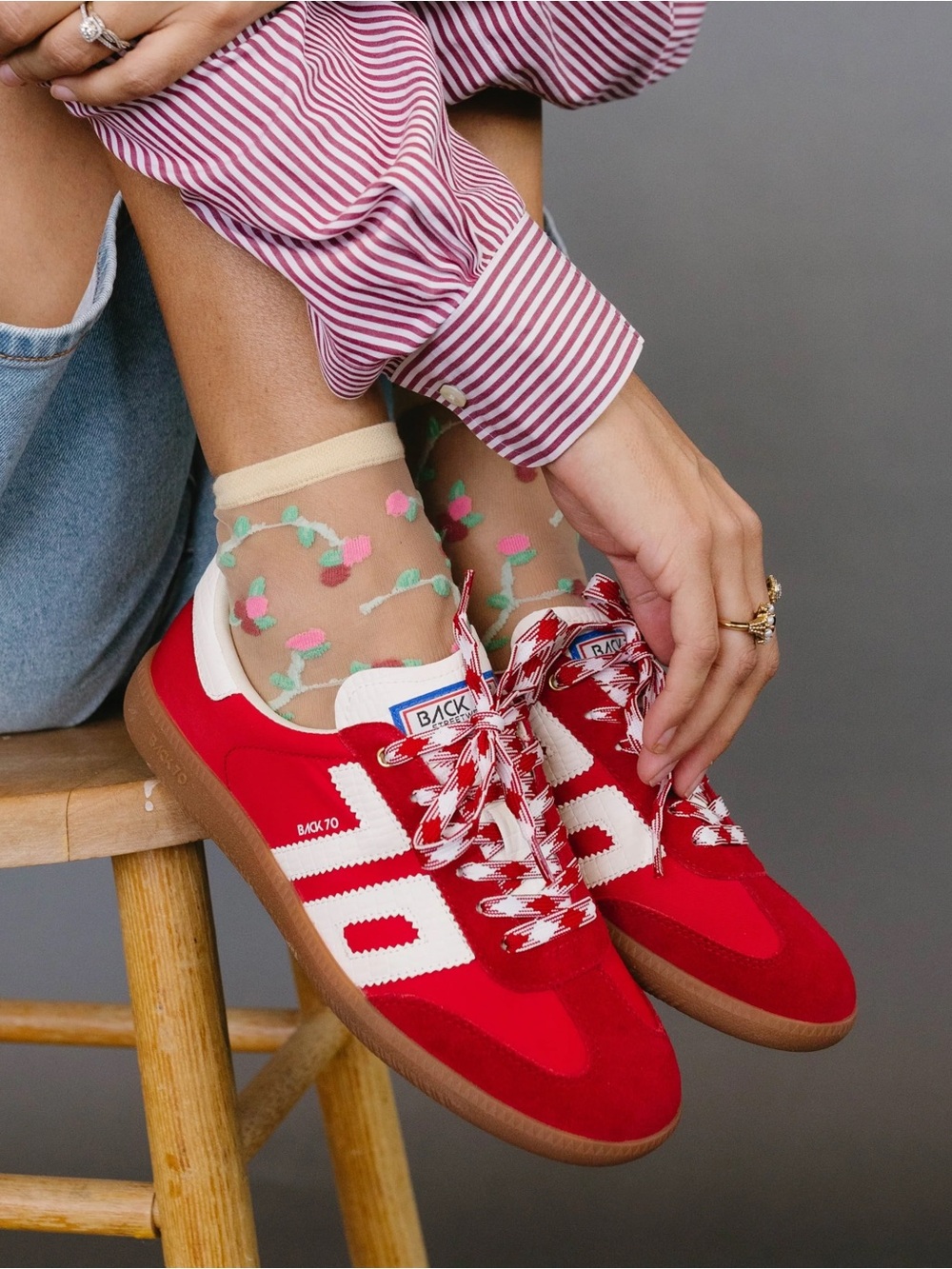 Back 70 Ghost Sneakers red